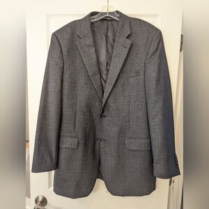 Jos A Bank Mens sport coat Blazer 100% wool blue gray plaid 2 button closure 44L